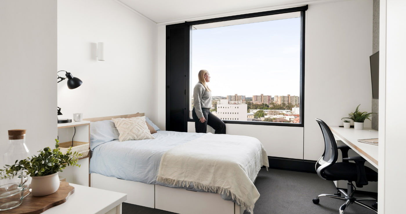 Iglu Redfern U18 Premium Studio Apartment