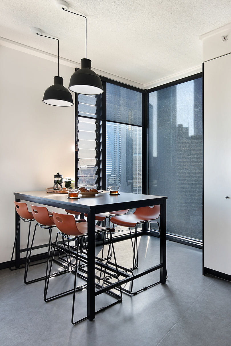 Iglu Melbourne City 5-Bedroom Apartment