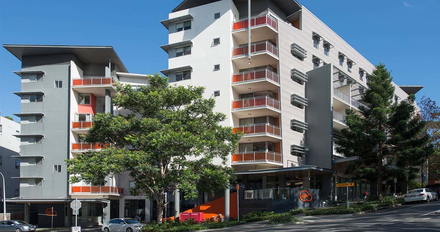 Iglu Kelvin Grove Exterior