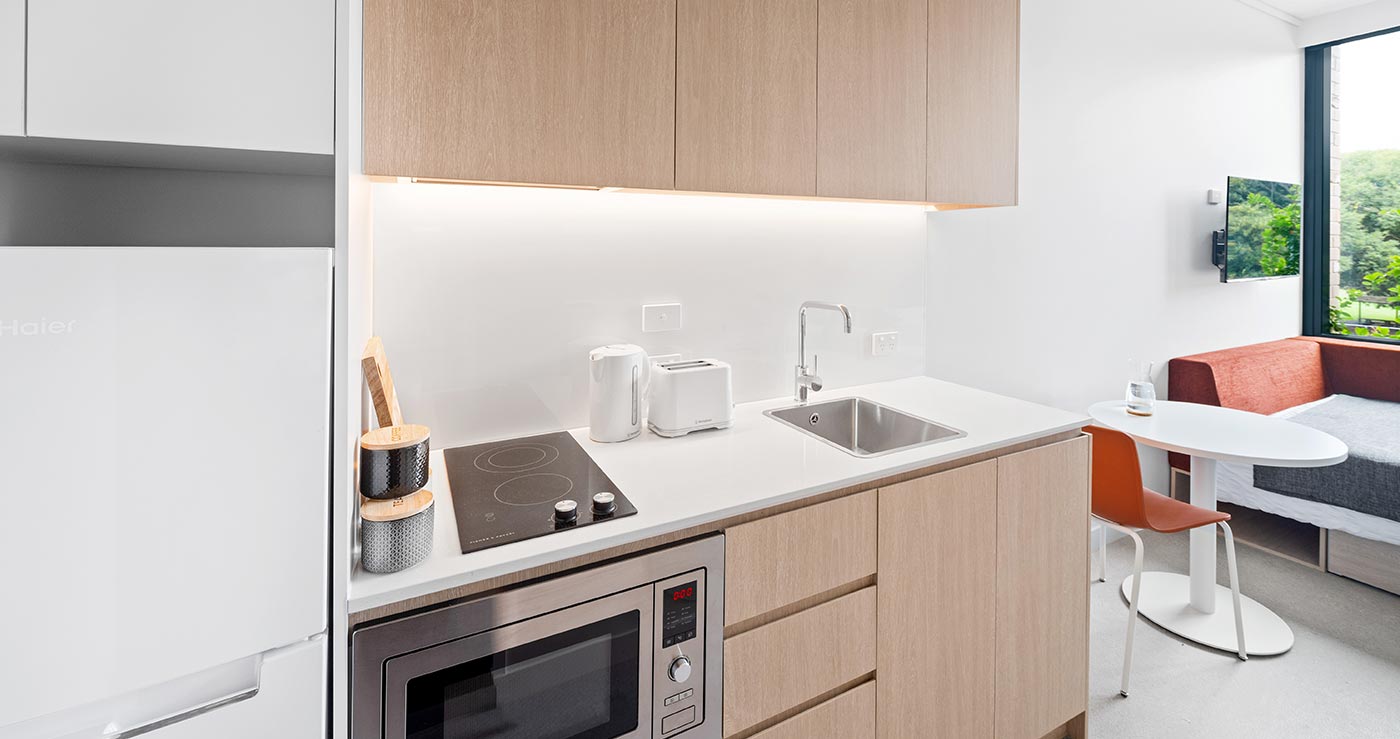 Iglu Summer Hill Premium Studio Apartment